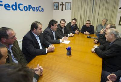 Castellón instará al Gobierno a que endurezca la presión sobre los barcos catalanes que saquean ilegalmente la pesca provincial