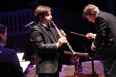 José Franch encandila Moncofa con su clarinete