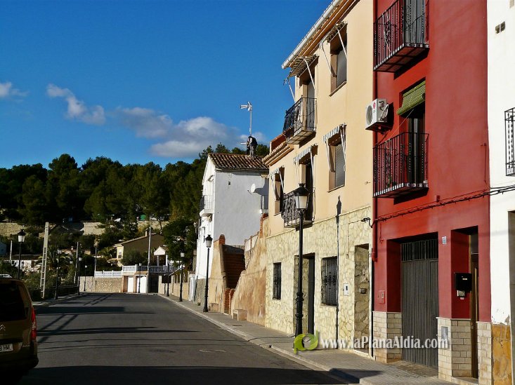 Segorbe: Canalización de las aguas de riego en la calle Altura de ... - La Plana al Dia