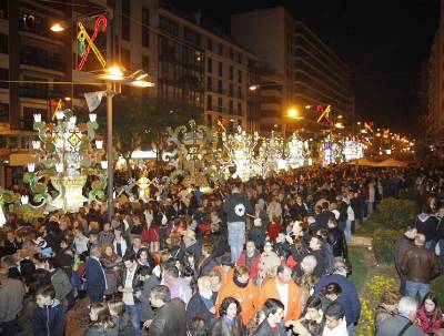 L'encensa' ilumina Castelló