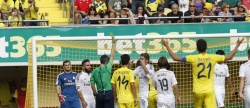 el-villarreal-cf-le-juega-de-tu-a-tu-al-real-madrid-en-el-bernabeu-1-1