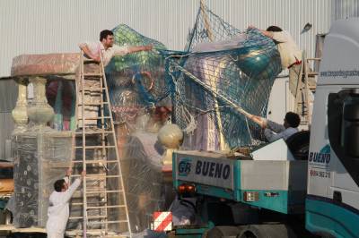 Los 'ninots' ya van camino de Valencia