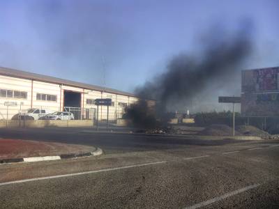 Nules quema algo más que papeles en el solar del almacén municipal