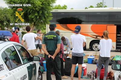 La Guardia Civil detiene a un vecino de 52 años por exhibicionismo ante menores en el 'Arenal Sound'