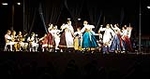 Oropesa del Mar saborea la tradición con la VII Mostra de Bailes regionales