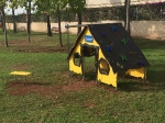 Almenara instala juegos infantiles en el parque de la calle Maestro Rodrigo
