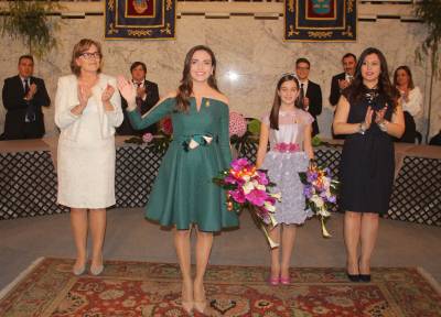 Burriana proclama a Elena Collado i Silvia Martínez com a Reines Falleres 2017