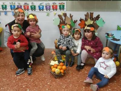 Fiesta de otoño en la ludoteca de La Llosa