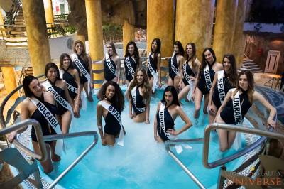 Todo listo en Marina d'Or para la gala final de 'Reina Belleza Universo 2017'