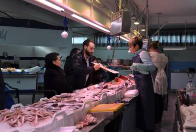 El Ayuntamiento de la Vall d’Uixó dinamiza el Mercado Municipal con actividades infantiles