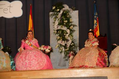 La falla Pensat i Fet exalta a Leticia Martínez y Jimena Fenollosa como las Falleras Mayores 2017