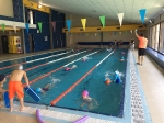 El CEIP Don Blasco de Alagón s'implanta el programa de natació escolar