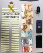 La Guardia Civil detiene a dos personas portando 498 pastillas de éxtasis en Vinaròs