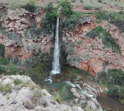 El primer día y sin incidentes, más de 175 personas han hecho uso de las instalaciones y servicios públicos de la zona recreativa 'Salto de la Novia'