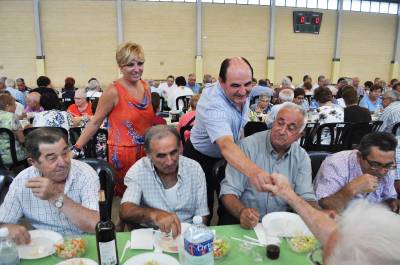 El Ayuntamiento de les Useres rinde homenaje a los pensionistas y jubilados del municipio