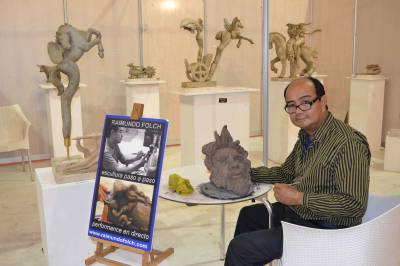 Pintura y escultura en directo, poesía, talleres y coloquios marcan el programa de la Semana del Arte de Marina d'Or
