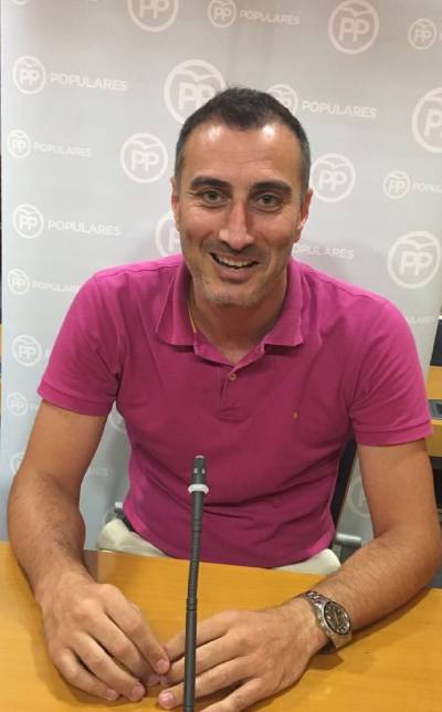 El PP agradece a las peñas el éxito de las fiestas frente al ridículo de un tripartito que ha evidenciado descoordinación y engaños