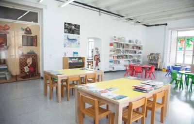 La Biblioteca Municipal de Borriana inicia el año con la renovación total de su espacio infantil e informático