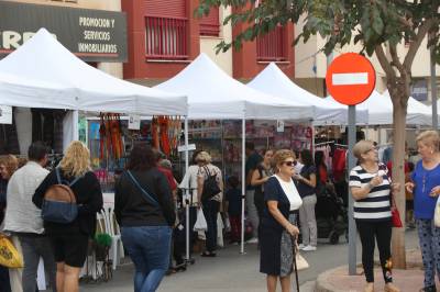 HOY INICIA LA FERIA DEL COMERCIO LOCAL QUE MAÑANA DOMINGO COMPARTIRÁ PROTAGONISMO CON LA DEL MUSSOL