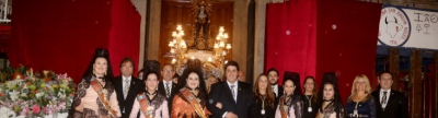 La plutja no impedeix l`ofrena a la Mare de Déu de la Soletat, però sí la processó