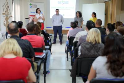 L'Ajuntament i Acció Contra el Fam sumen esforços per a ajudar a las persones en risc d'exclusió social a trobar una ocupació