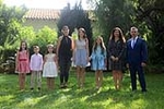 Les Reines Falleres i les Falleres Majors 2019 es fan la foto de familia