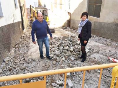 El Ayuntamiento de Les Useres inicia las obras de remodelación de las calles Sant Roc y Freginal