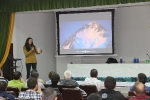 LA RELEVANTE ALPINISTA ESTER SABADELL LLEN? EL SAL?N DE ACTOS DE LA CAIXA RURAL DE L'ALCORA