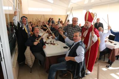 La fiesta de Sant Nicolau se adentra en los almuerzos de Burriana