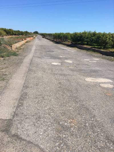 La Llosa prorroga el contracte del quiosc de la piscina municipal