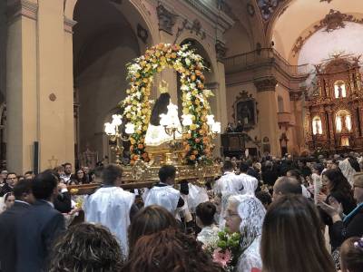 Cabanes arriba a l’equador de les Festes de Maig