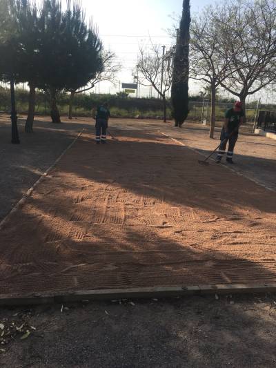 Nueva área de petanca en La Llosa