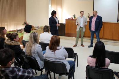 Onda clausura el projecte T’Avalem que ha format a 10 joves de la localitat