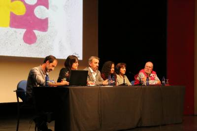 La Guía de Servicios Sociosanitarios del Alto Palancia se presenta en el Teatro Serrano