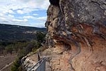 Comença la restauració de les pintures rupestres de la Cova del Roure de Morella la Vella