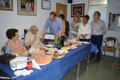 Reconocimiento del Blanch al veterano militante Antonio Gimeno