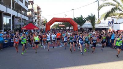 Moncofa se submergeix de ple en el Mar d'Activitats