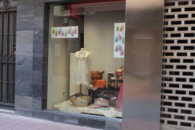 Nules promociona el valencià en la campaña de rebajas de verano