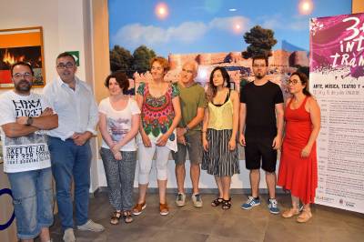 Los artistas perfilan los últimos detalles de la Feria 3+1 Intertrànsit de Onda
