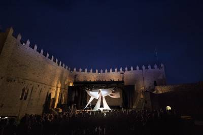La Diputación vuelve a llenar el Castillo de Peñíscola esta noche con la ópera ‘La Bohème’