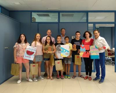 Marcos Sevilla y Sheila Hurtado ganan el concurso de carteles de fiestas de Almenara