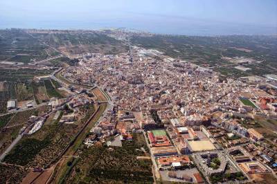 El PP consultará al PSPV si prevé defender al Puerto de Burriana ante la reclamación de Nules o lo va a perder como los 16.600 m2 del Arenal