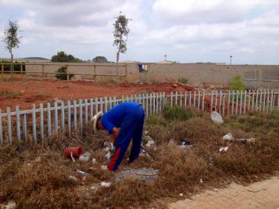 L'Ajuntament de Betxi inicia la neteja dels residus sòlids dels camins rurals