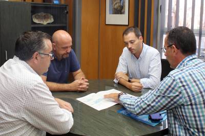 Onda avanza en la instalación de fibra óptica en todos sus polígonos industriales