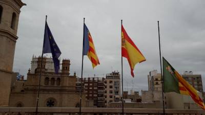 L'Ajuntament de Castelló decreta dos dies de dol oficial per les dues xiquetes assassinades