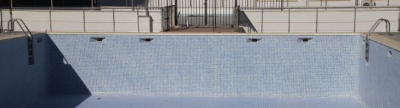Finalitzen les obres de conservació de la piscina municipal de Vilafamés