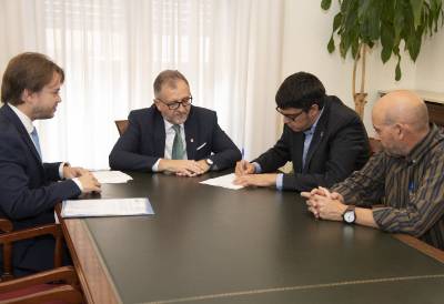 La Diputació de Castelló i l’ajuntament de Morella signen la cessió del Colomer Zurita