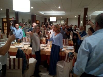 VOX reúne a más de 100 afiliados y simpatizantes en la cena de Xert