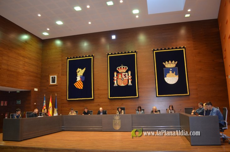 Noticias de Orpesa: Oropesa del Mar permitirá la entrada de animales en la playa - La Plana al Dia