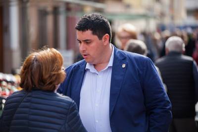 El equipo de gobierno del Ayuntamiento de Nules sacará el despacho a la calle una vez por semana
